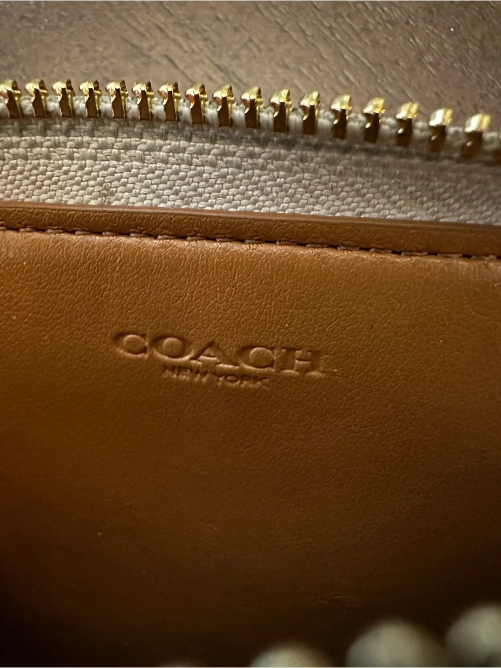 Coach euc unisex